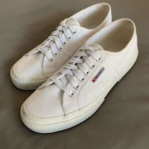 Superga Unisex 2750 Cotu Classic White Sneakers EU 39